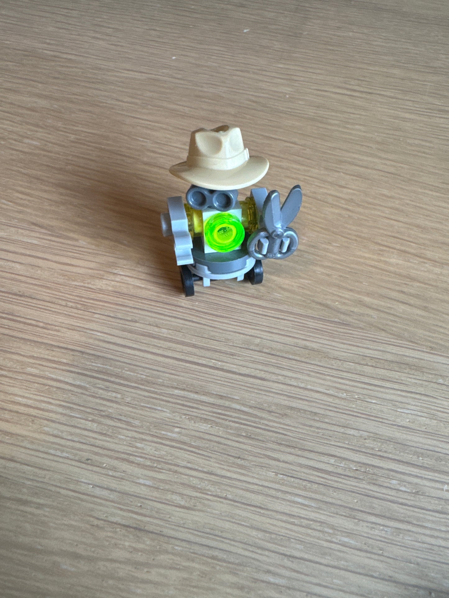 Friends Zobo the Robot - Farmer