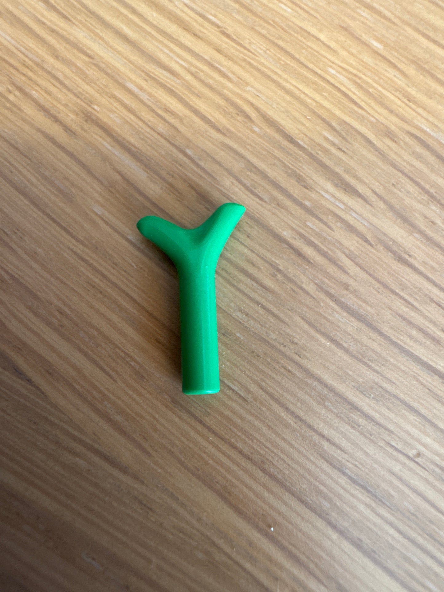 Carrot Top / Twig bright green