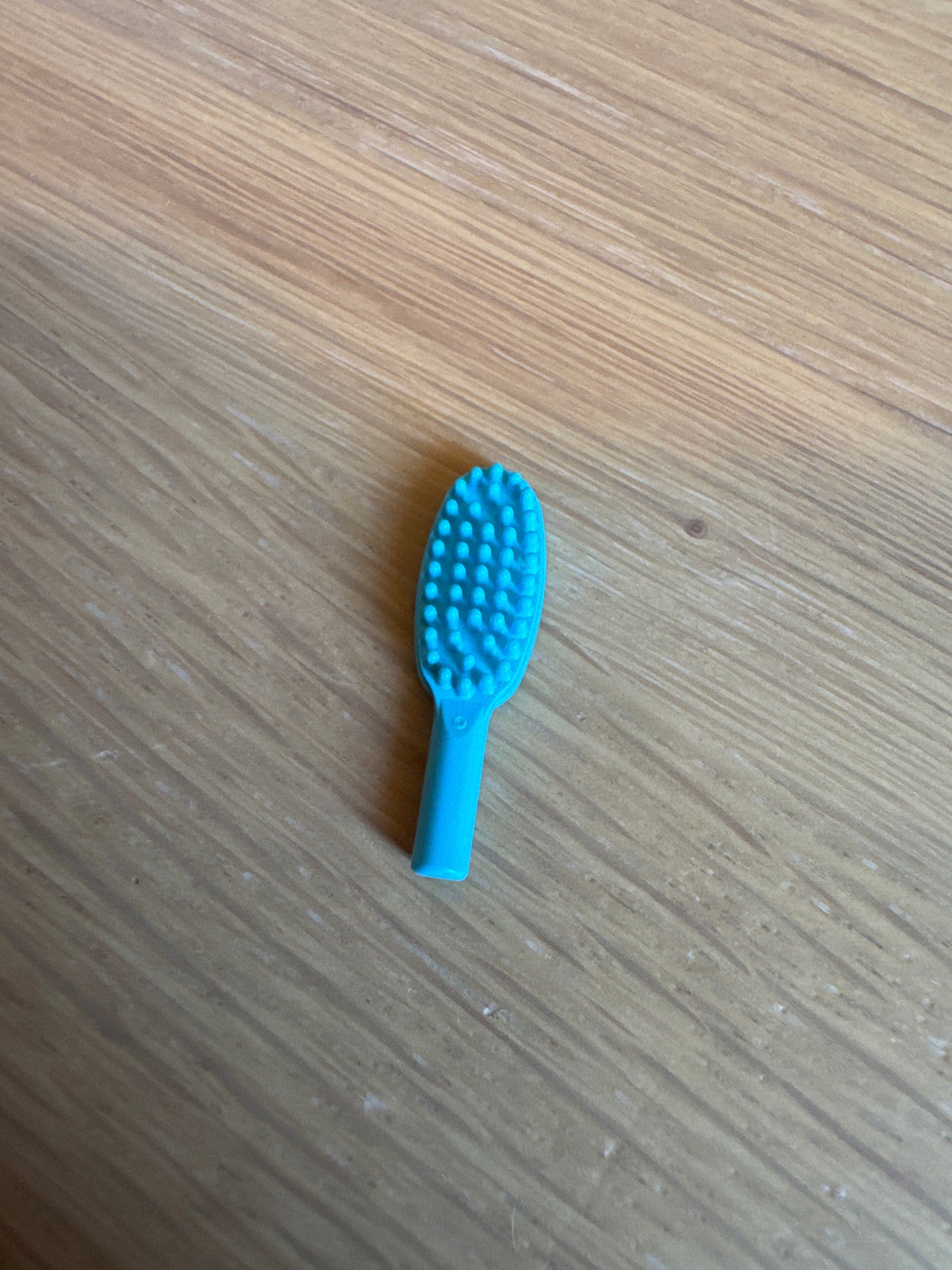 Minifigure, Utensil Hairbrush - 10mm Handle medium azure