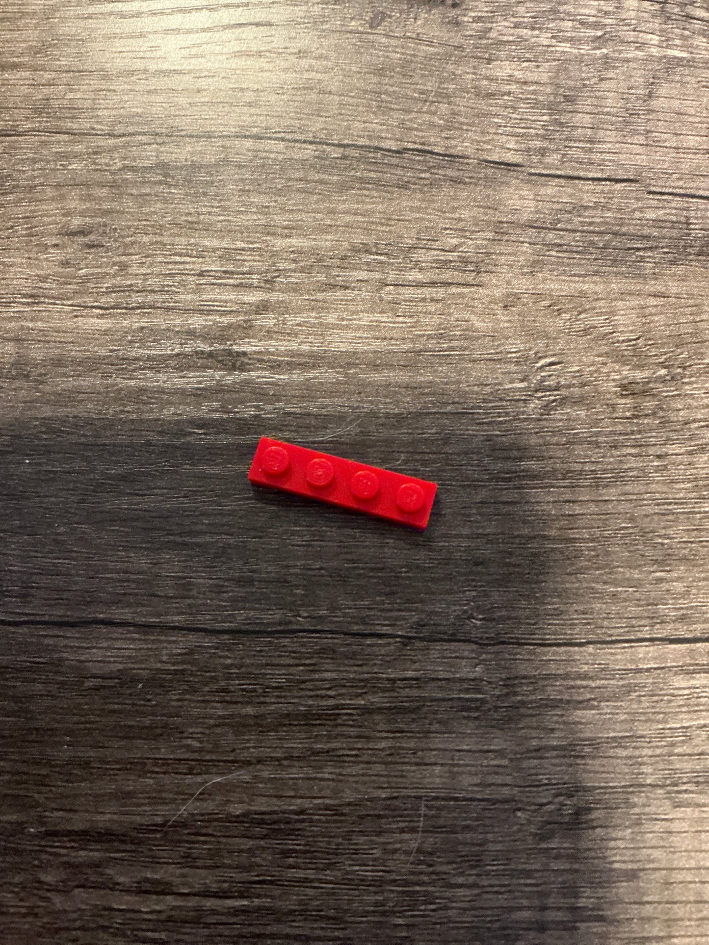 Plate 1 x 4 red