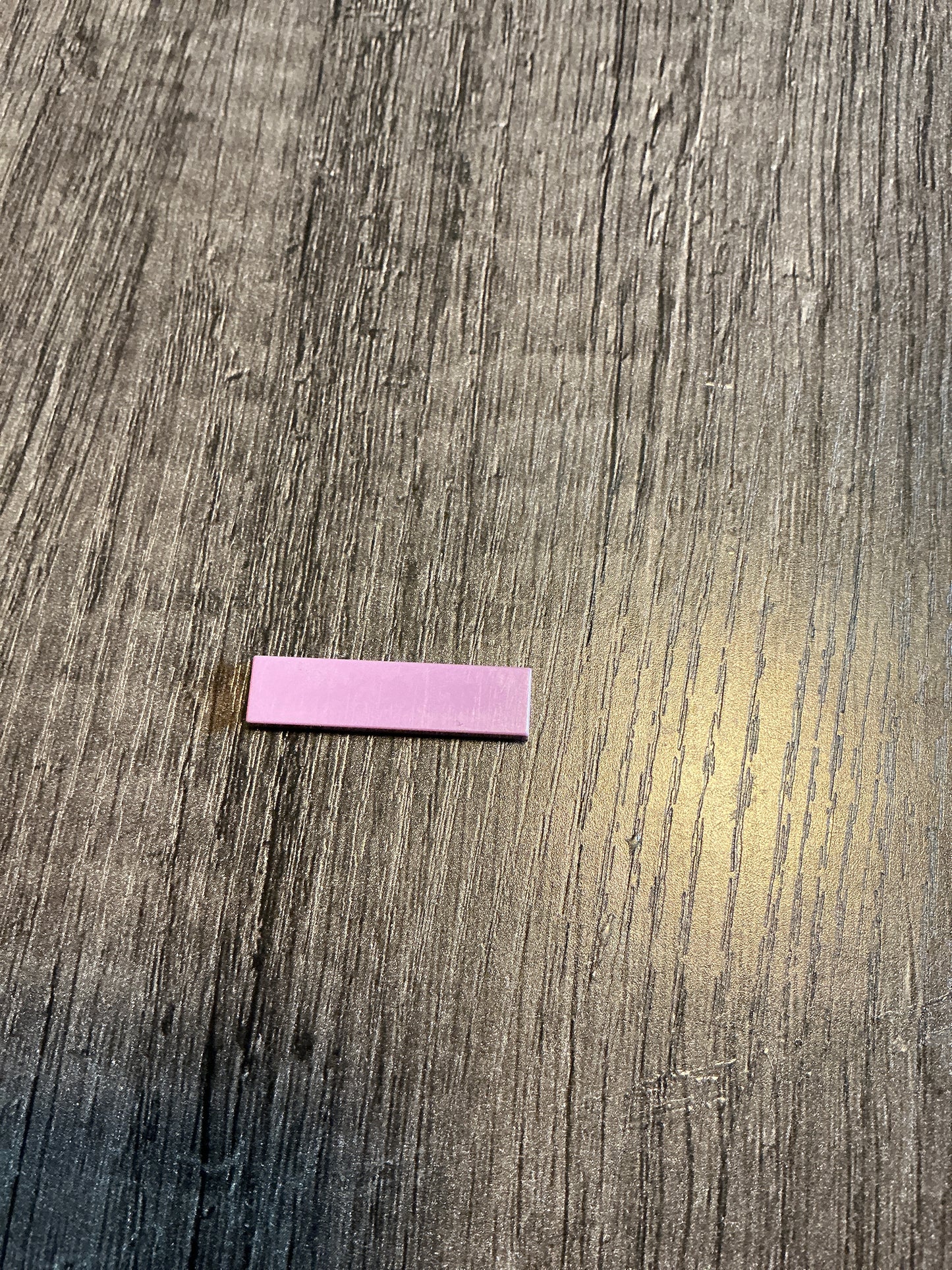 Tile 1 x 4 trans-light purple
