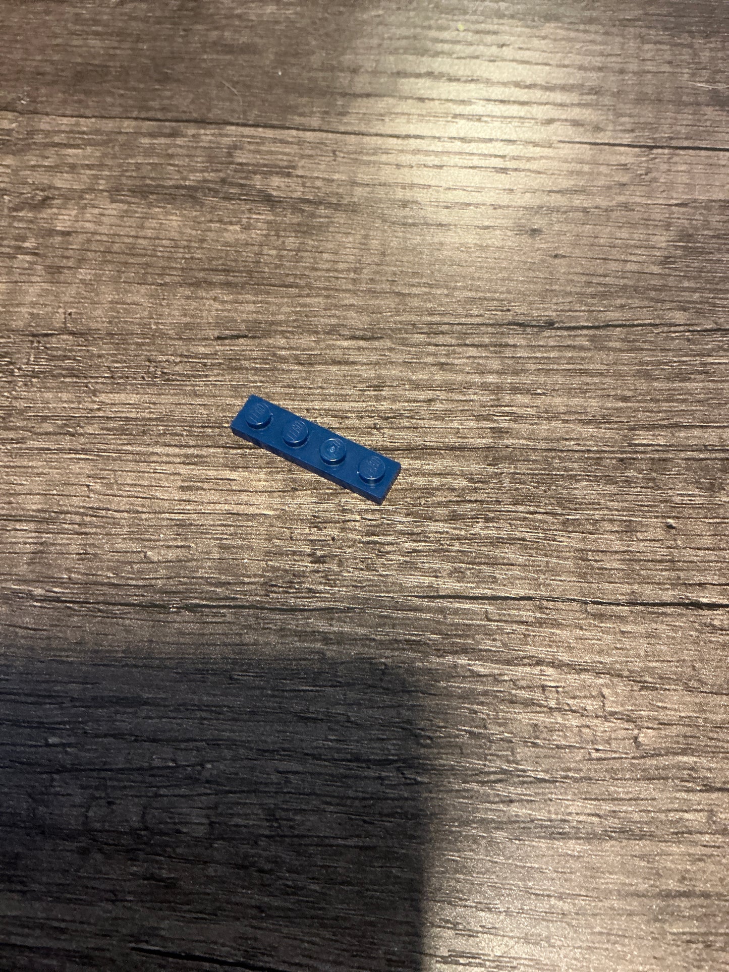 Plate 1 x 4 dark blue