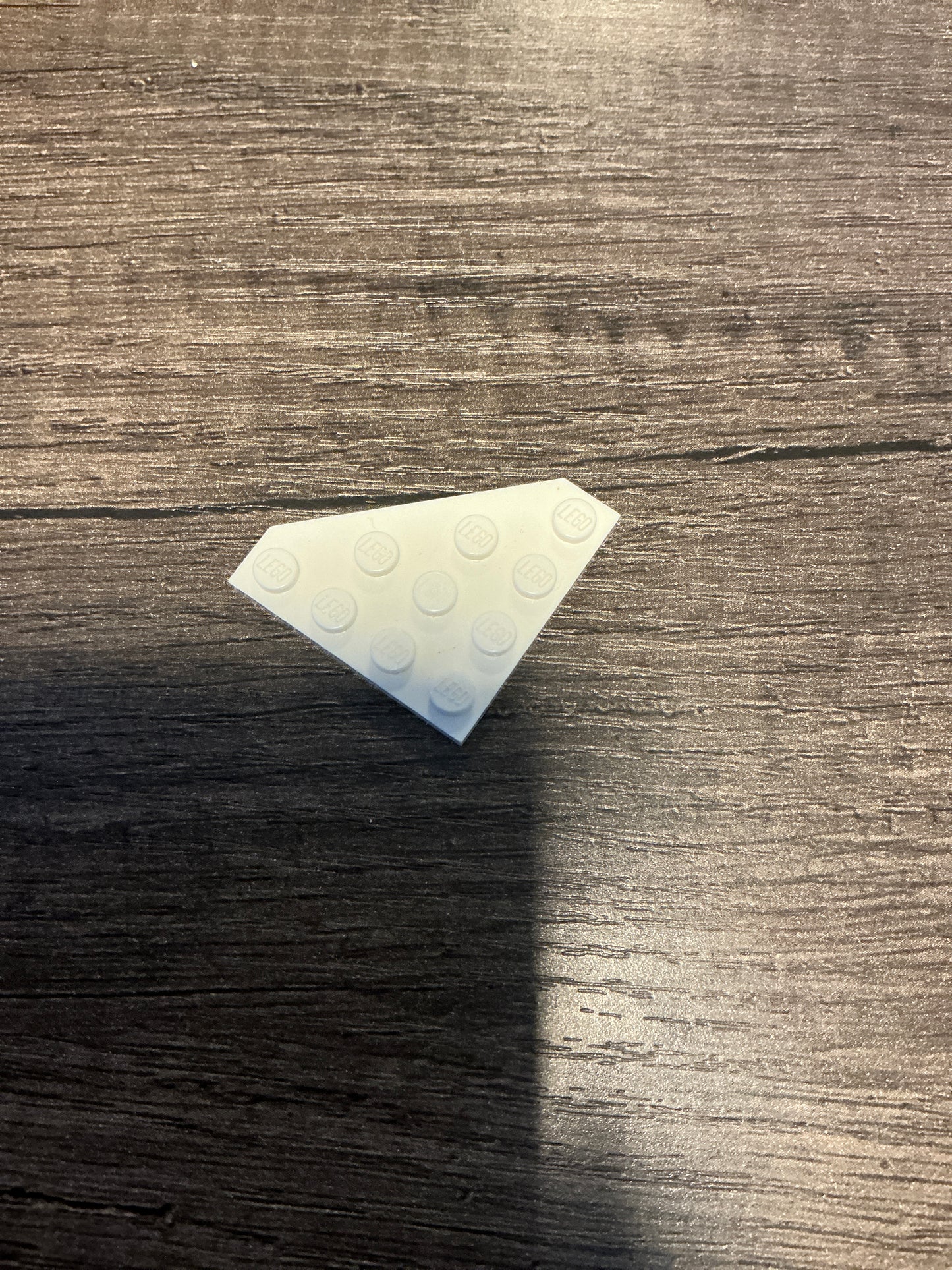 Wedge, Plate 4 x 4 Cut Corner white