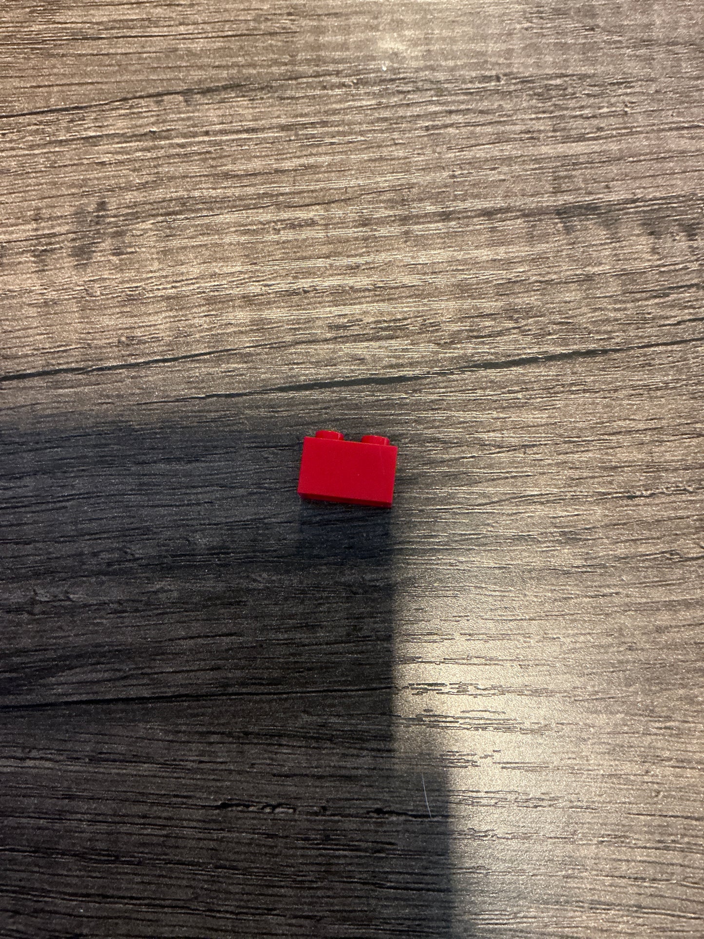 Brick 1 x 2 red