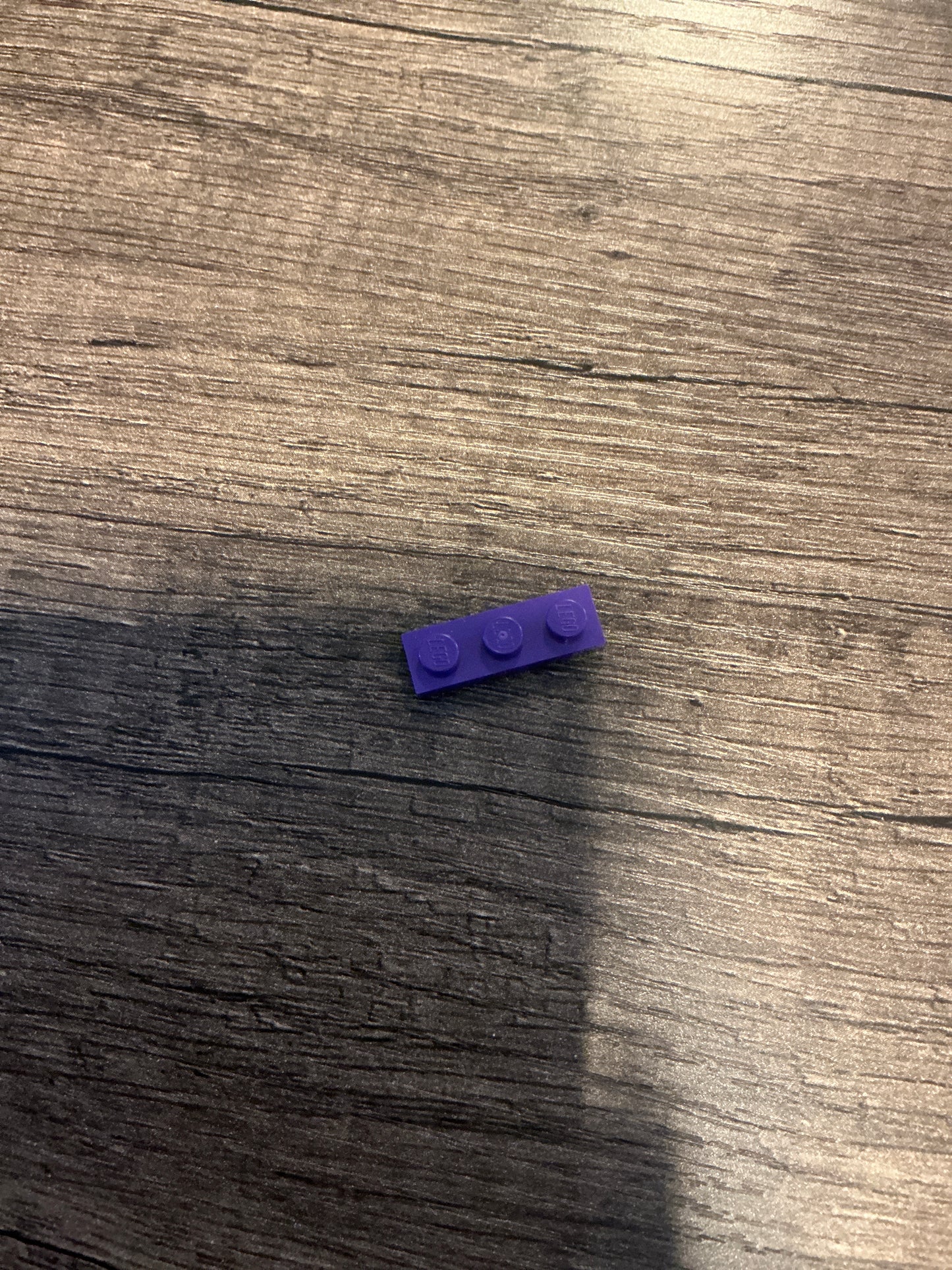 Plate 1 x 3 dark purple