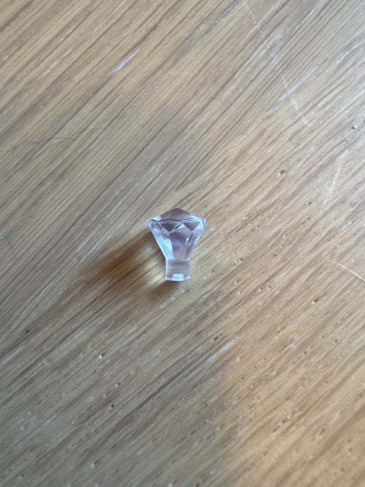 Rock 1 x 1 Jewel 24 Facet trans- clear
