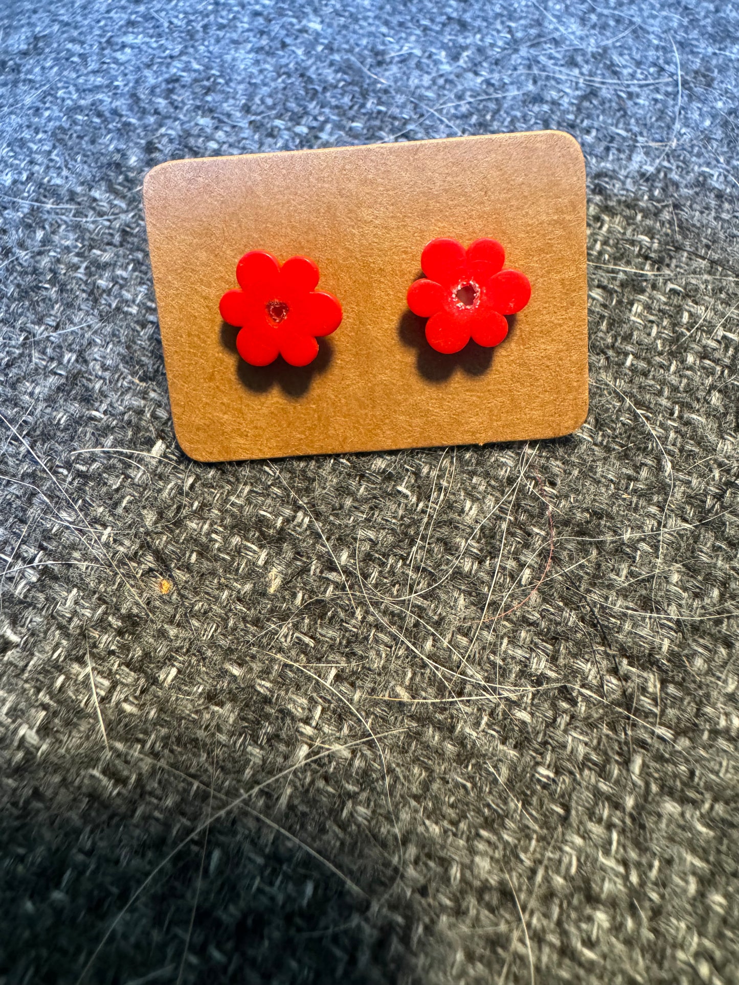 Small flower earrings