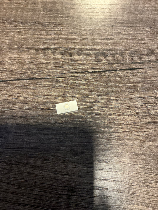 Plate, Modified 1 x 2 with 1 Stud with Groove and Bottom Stud Holder (Jumper) White