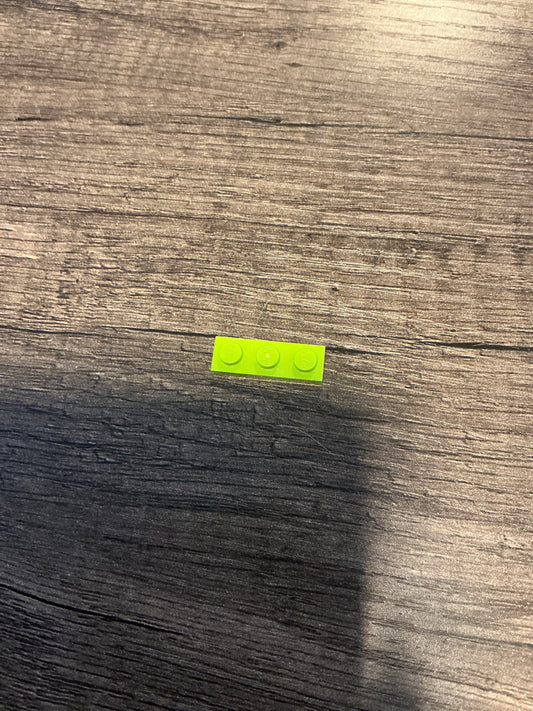 Plate 1 x 3 lime