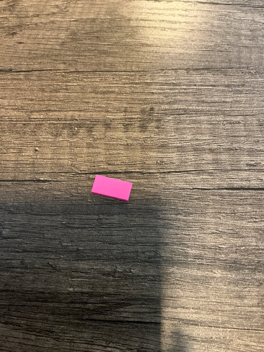 Tile 1 x 2 dark pink