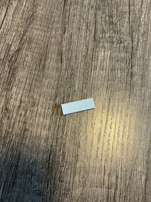 Tile 1 x 3 light gray