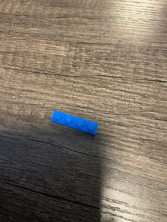 Plate 1 x 4 blue