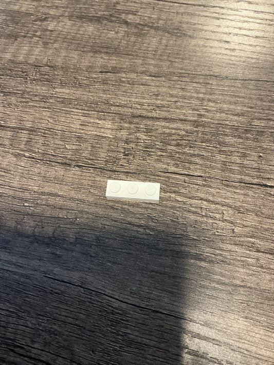 Plate 1 x 3 white