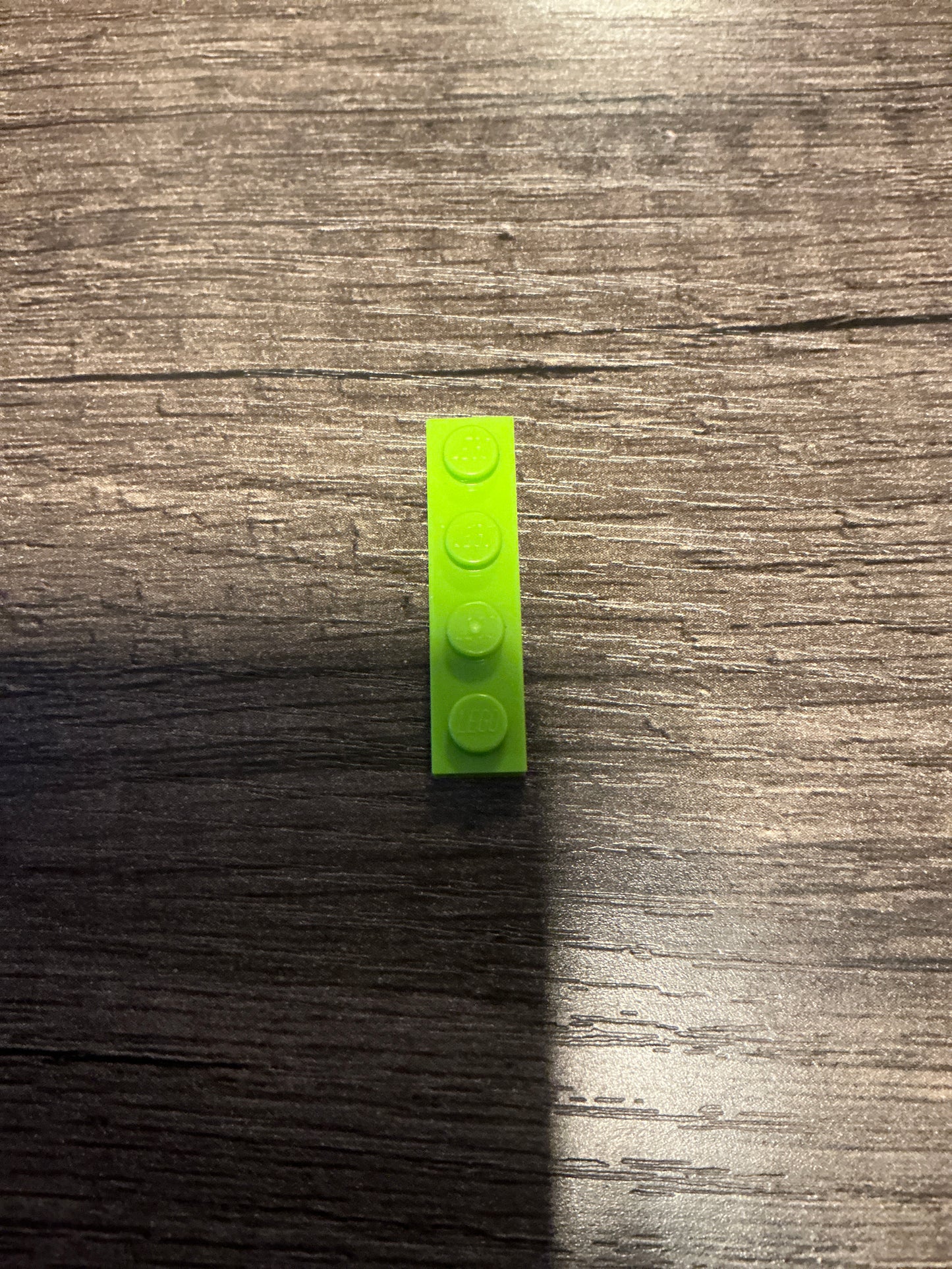 Plate 1 x 4 lime