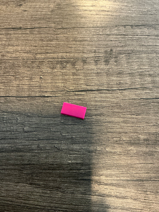 Tile 1 x 2 magenta