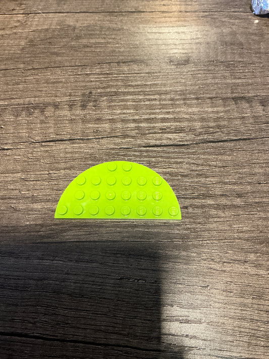 Plate, Round Half 4 x 8 Lime